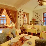Bialy Jar Bed & Breakfast 4*