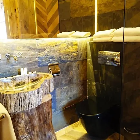 Bialy Jar ベッド・アンド・ブレックファスト 4*