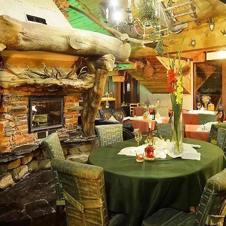 Bialy Jar Bed & Breakfast 4*