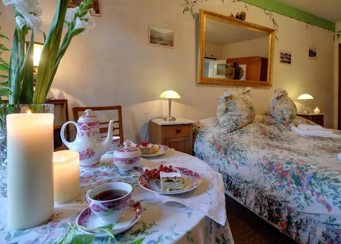 Bialy Jar Bed & Breakfast 4*