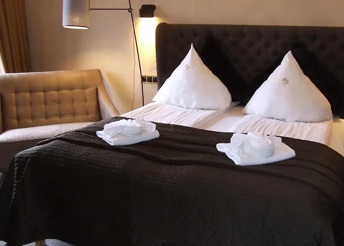 Bialy Jar Bed & Breakfast 4*