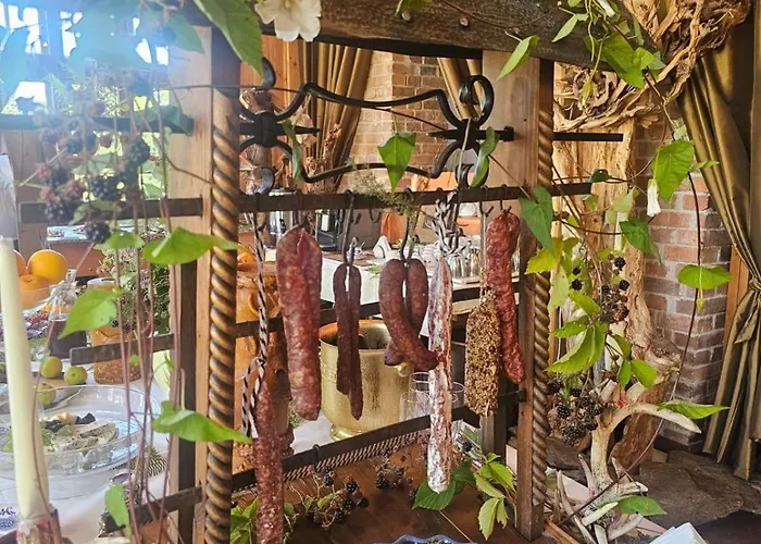 Bed & Breakfast Bialy Jar